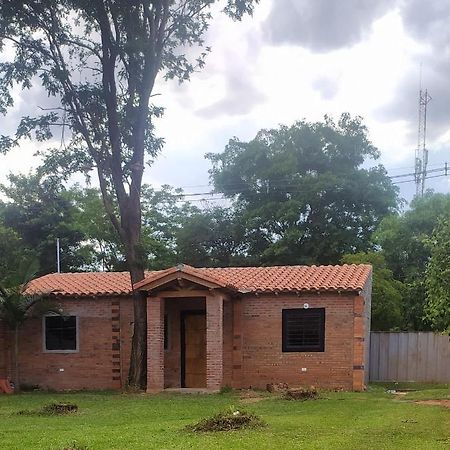 Luque Casa De 2 Habitaciones En Apart Hotel Con Un Toque Campestre المظهر الخارجي الصورة